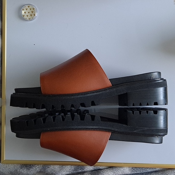 AEROSOLS 9.5 - Picture 6 of 12